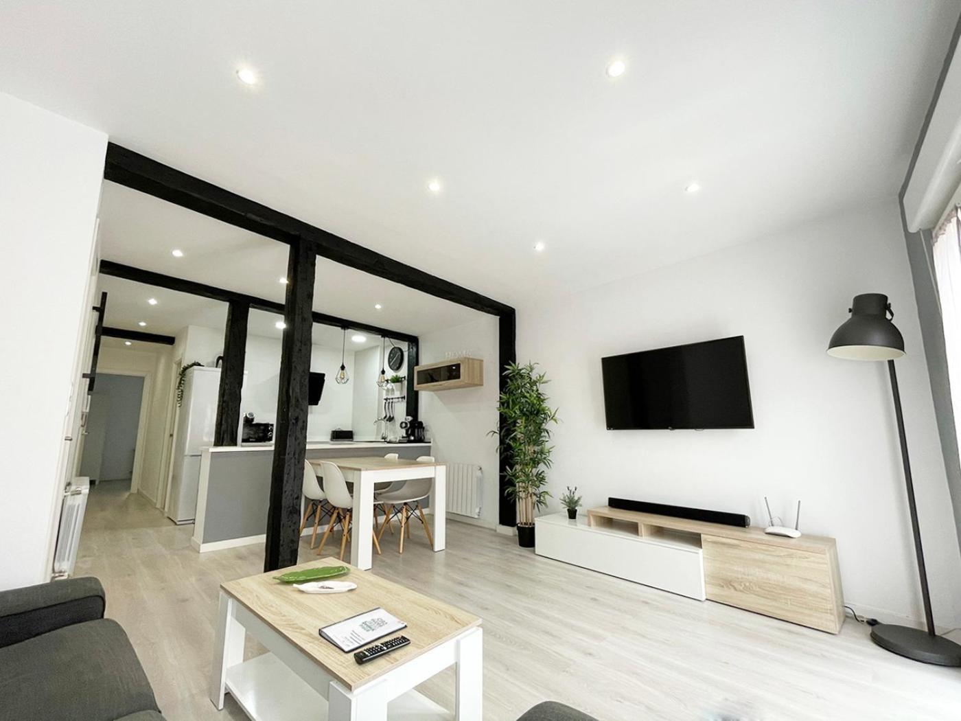 Luminoso Apartamento En Pleno Centro De Santander Dış mekan fotoğraf